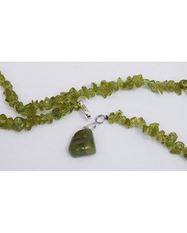 CHRYSOLITHE COLLIER PERIDOT PIERRES BAROQUES
