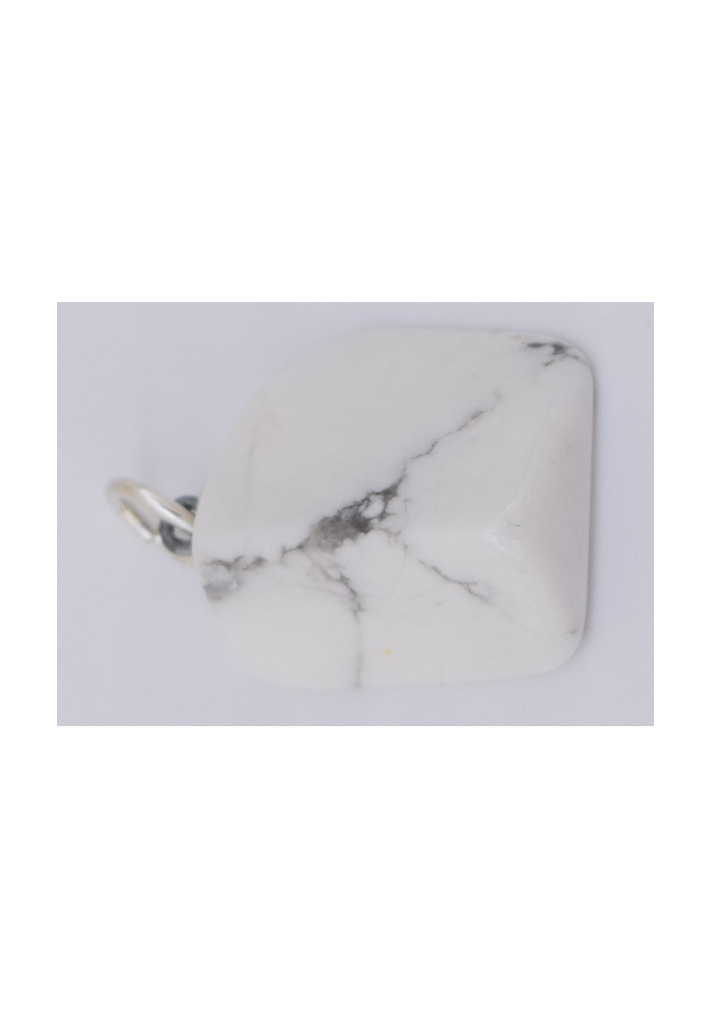 MAGNESITE PENDENTIF 