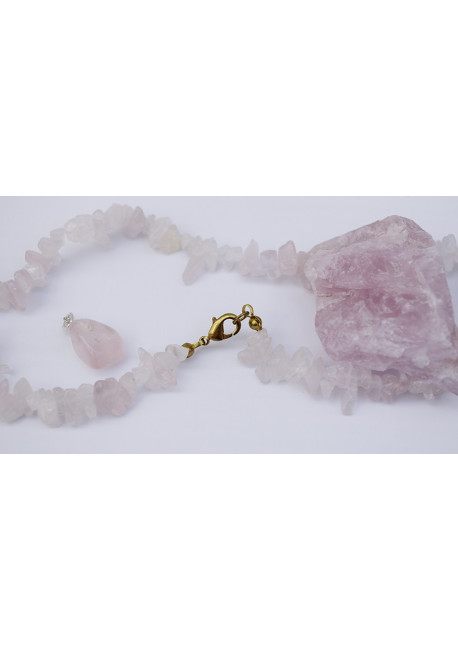 QUARTZ ROSE PIERRES BRUTES COLLIER