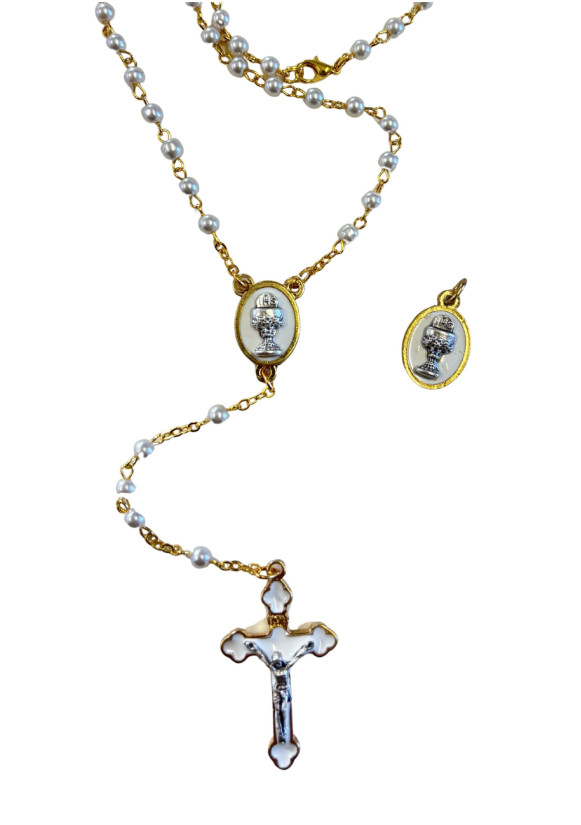 COFFRET COMMUNION AVEC CHAPELET DORÉ