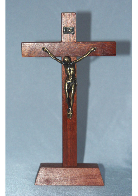 CRUCIFIX CALVAIRE SUR PIED 