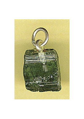 TOURMALINE VERTE PENDENTIF 